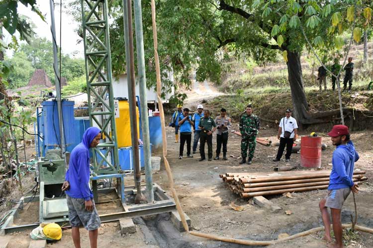 Dandim kembali memantau tiga lokasi strategis di Koramil Tipe B 0802/12 Ngrayun, 10 Slahung, dan 20 Jambon. (Foto: Pendim Ponorogo for TIMES Indonesia)