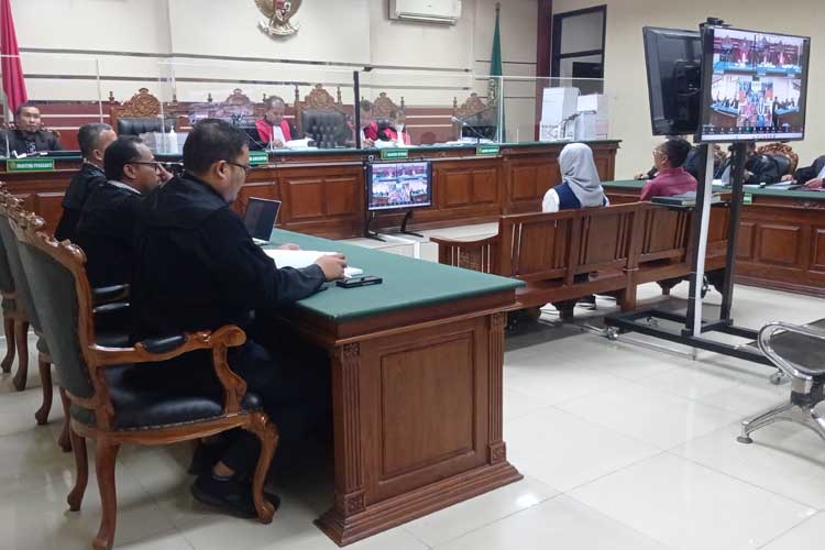 PN-TIPIKOR-Surabaya-2.jpg