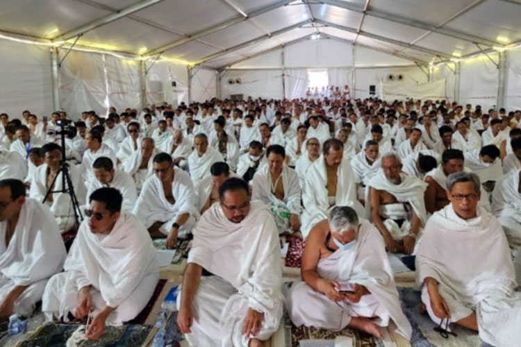 Wukuf di Arafah, Jangan Lewatkan Kesempatan Berkomunikasi Langsung dengan Allah SWT