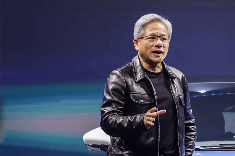 CEO Nvidia Corporation Jensen Huang menyampaikan pidato saat pameran Computex 2024 di Taipei, Taiwan, Minggu, 2 Juni 2024. (Foto: Dokumen AP/Chiang Ying-ying)