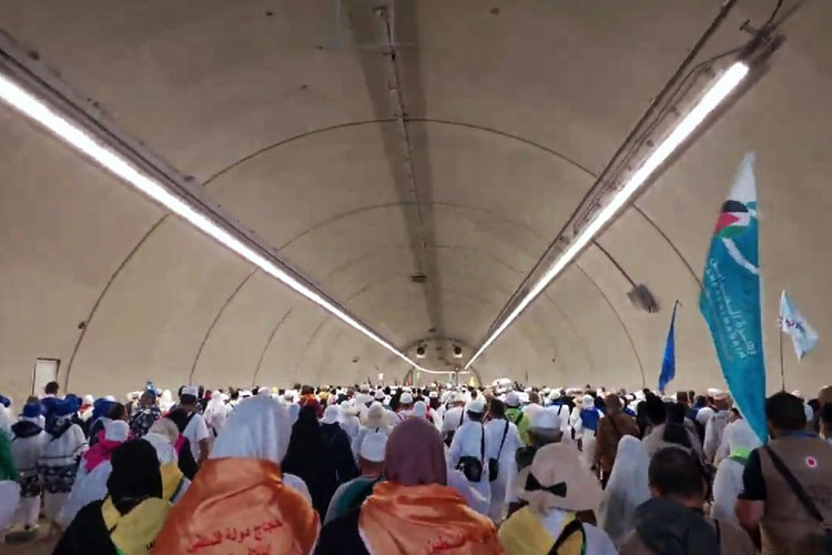 Cegah Heatstroke, Jemaah Haji Indonesia Diminta Hindari Lontar Jumrah Siang
