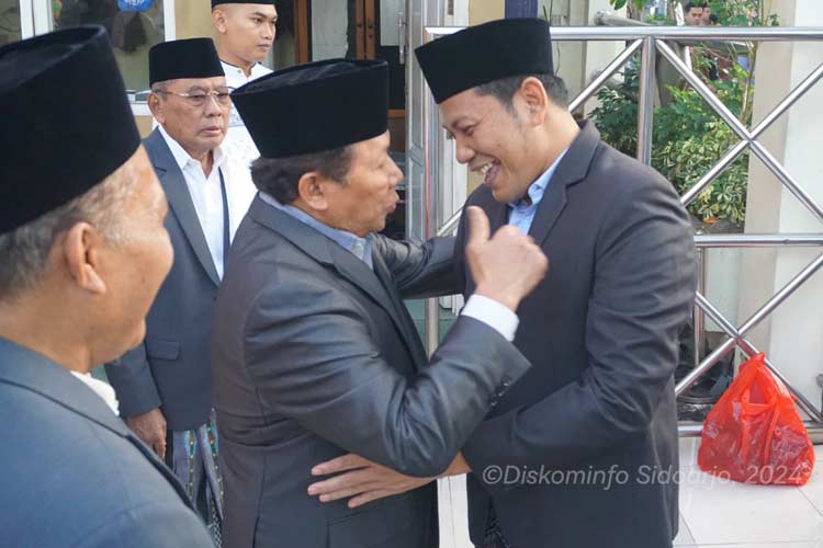 Plt.-Bupati-Sidoarjo-C.jpg