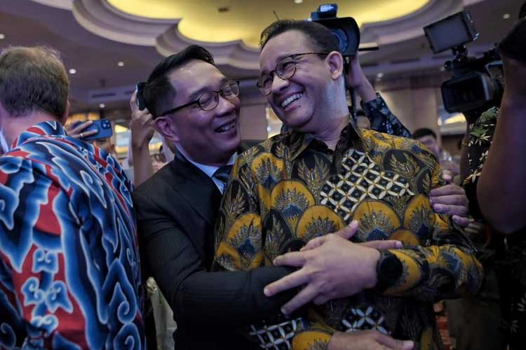 Ridwan Kamil bersama Anies Baswedan. (FOTO: Facebook Anies Baswedan)