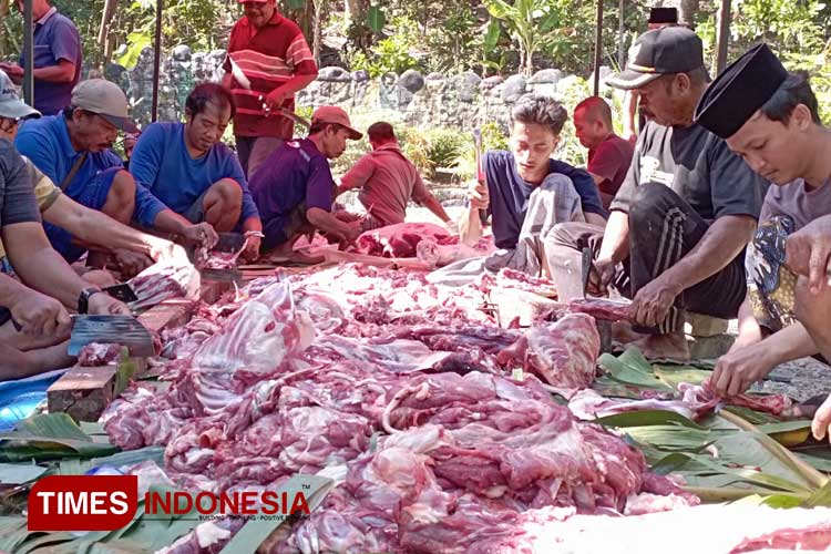 Berbagi Kurban Bersama Muslim Minoritas, IMAP Malang Raya Syiar Islam di Sitiarjo