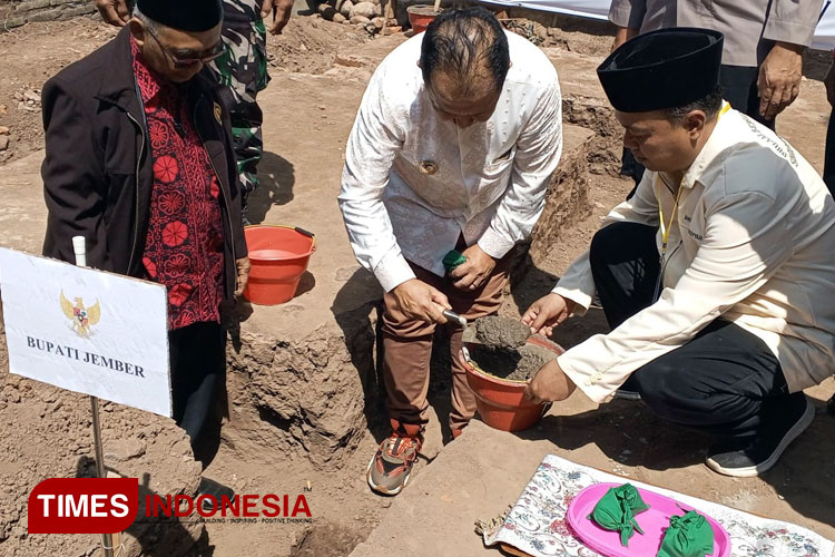 Bupati Jember Dukung Pembangunan Rumah Layak Huni Shiddiqiyyah untuk Masyarakat