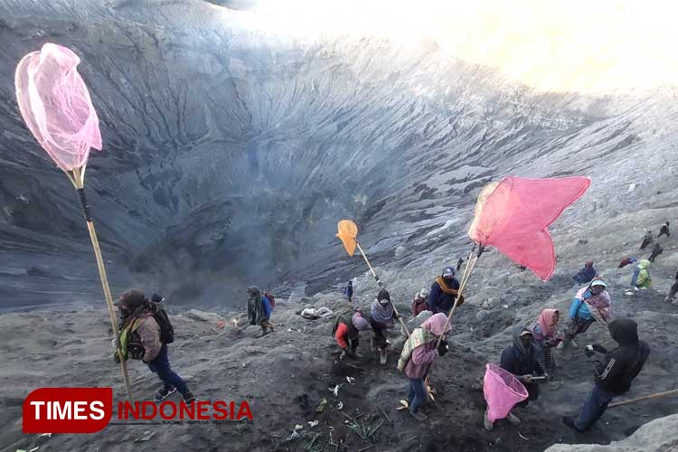 Pemarit-Yadnya-Kasada-2.jpg