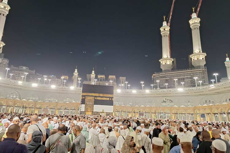 A Heartfelt Journey: Oding's Joyful Pilgrimage to Mecca on Hajj 2024