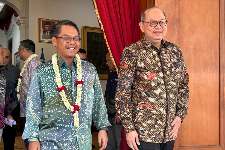 Duta-Besar-Malaysia-untuk-Indonesia-Syed-Mohamad-a.jpg