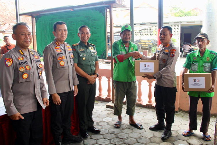 Polresta Yogyakarta Gelar Bakti Sosial Serentak Memperingati HUT ke-78 Bhayangkara