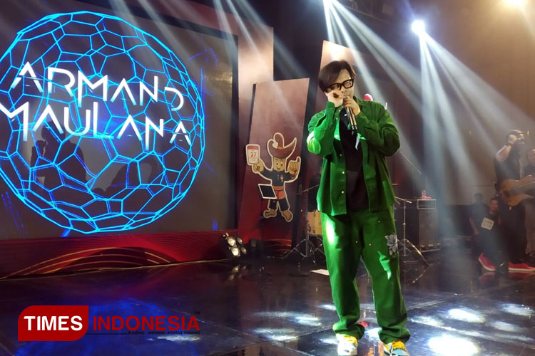 Armand-Maulana.jpg