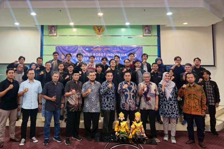 UB Berangkatkan 5 Tim Ikuti Kompetisi Robot Indonesia