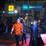 Meriahnya Peragaan Busana Batik Khas Gresik, Pejabat Pemkab Jadi Peraga Busana