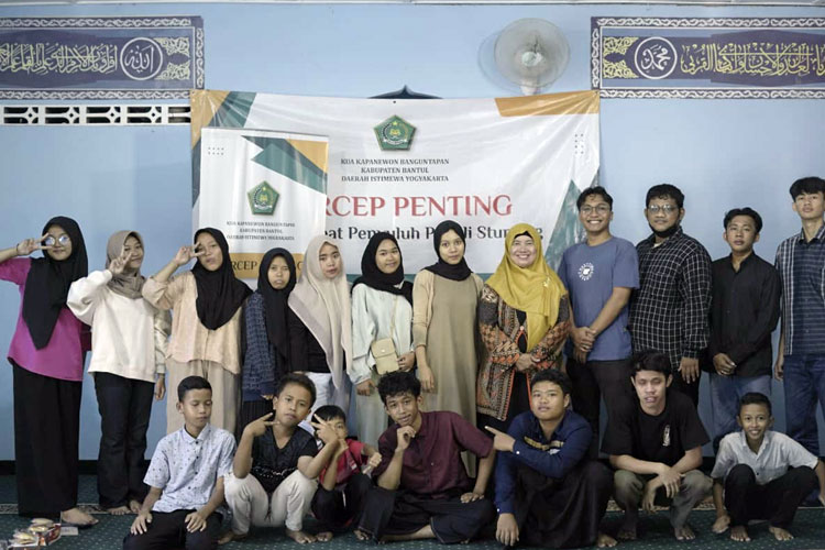 PAI PPPK di Kementerian Agama Kabupaten Bantul Khotimatul Husna mengajak para remaja dalam upaya pencegahan stunting. (Foto:  Dokpri Khotimatul Husna for TIMES Indonesia)