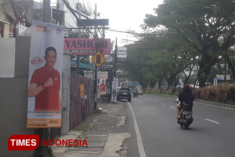Spanduk 'Pak Mbois' Bertebaran di Kota Malang Jelang Pilkada, Ini Respon Wahyu Hidayat