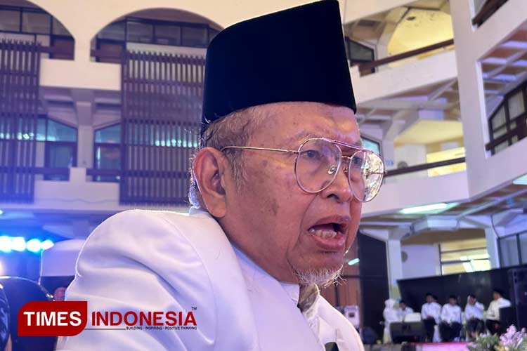 Ketua Umum Yayasan Khadijah Prof Dr H Ridlwan Nasir MA, Selasa (2/7/2024).(Foto: Lely Yuana/TIMES Indonesia)