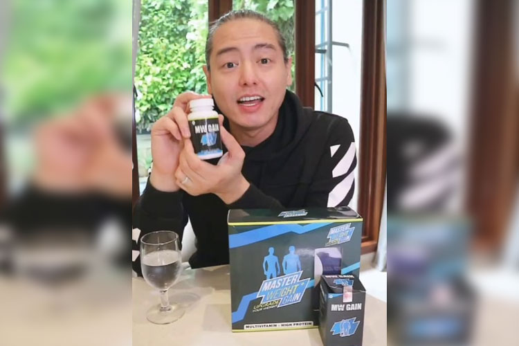 Roger Danuarta, selalu menjaga kebugaran dan kesehatan tubuh, merekomendasikan MW GAIN sebagai suplemen andalan (Foto: Istimewa)