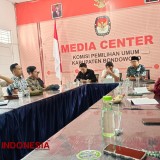 KPU Bondowoso Minta PPK Manfaatkan Medsos untuk Sosialisasi Pilkada 2024