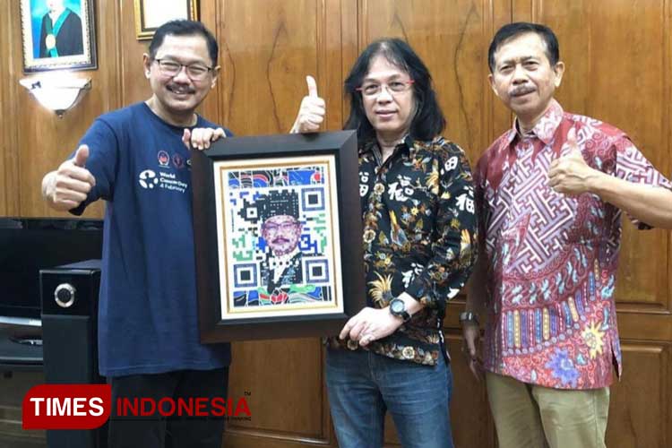 Dekan-FK-UNAIR-2.jpg
