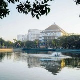 Dekan Fakultas Kedokteran Unair Surabaya Dicopot karena Menolak Program Dokter Asing