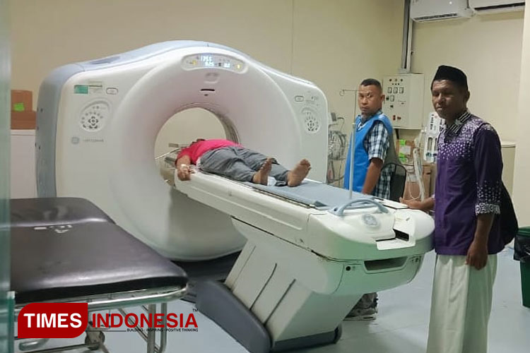 bersama-jemaah-haji-Morotai-2.jpg