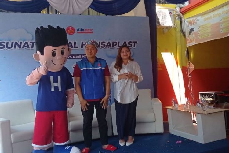 sunat-masal-Hansaplast.jpg