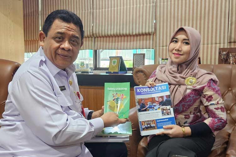 Dikunjungi Senator Jatim Terpilih, Kadisnakertrans Beberkan Pelatihan Tenaga Kerja Berorientasi Industri