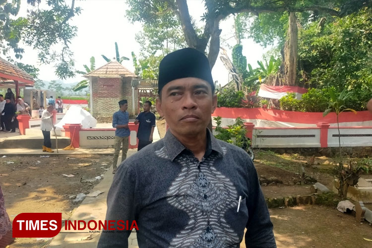 Grebek-Tumpeng-Suro-2.jpg
