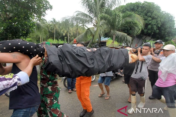 Korban Meninggal Longsor Tambang Gorontalo 23 Jiwa, 33 Orang Masih ...