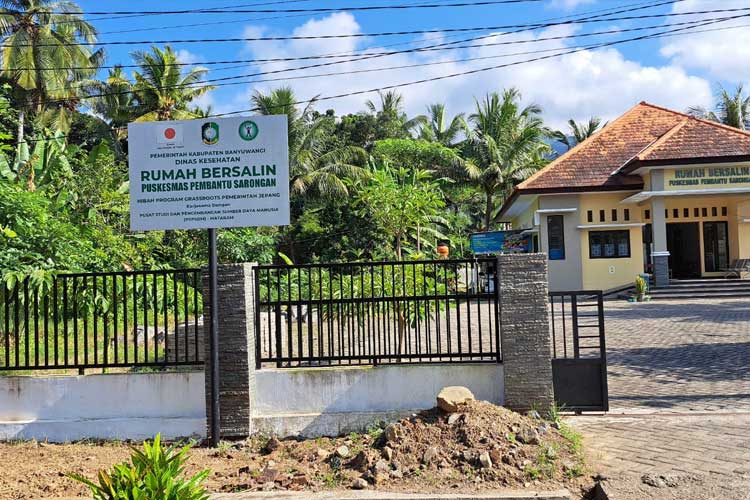 Rutin Pemeriksaan, Ibu dan Bayi di Banyuwangi Lahir Sehat di Dalam Mobil