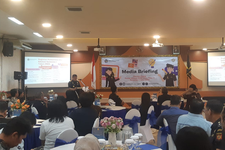 Acara media briefing yang digelar DJBC Jatim II di Aula Loka Singhasari Kanwil DJBC Jatim II, Kamis (11/7/2024). (Istimewa)