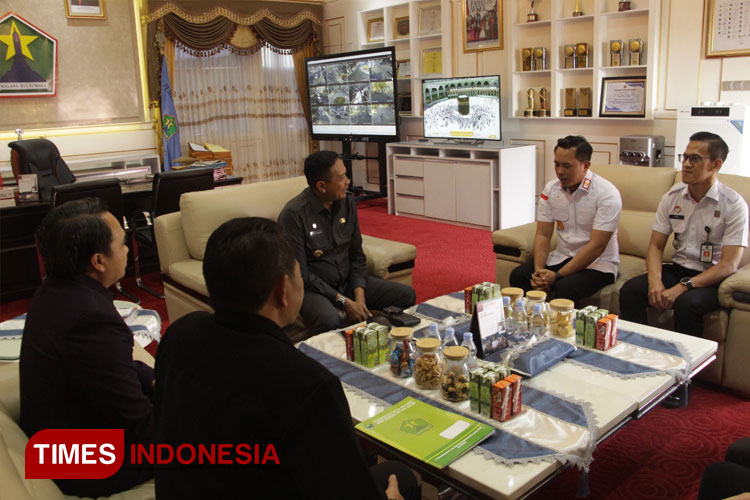 melakukan-kunjungan-2.jpg