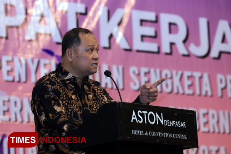 Anggota Bawaslu RI, Totok Hariyono memberikan sambutan di Rakernis Penyelesaian Sengketa Pemilihan 2024 di Denpasar, Bali, Selasa (16/7/2024). (Foto: Bawaslu RI for TIMES Indonesia)