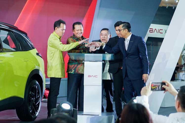 BAIC Hadir di Indonesia, Ketua MPR Dorong Pendirian Pabrik Perakitan