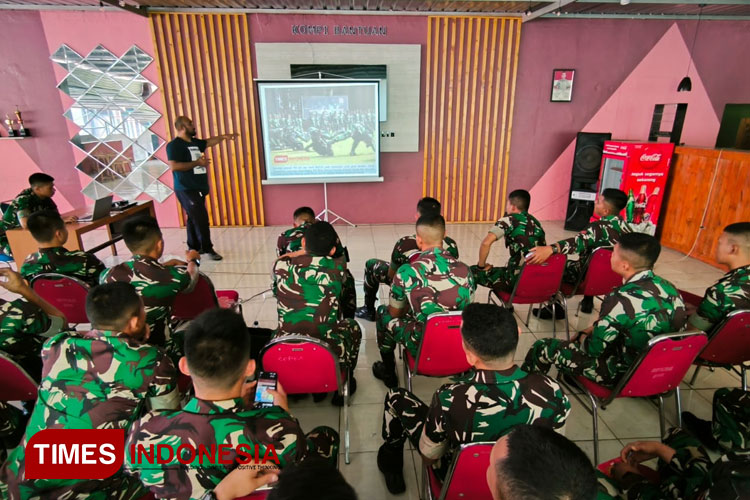 TIMES-Indonesia-bersama-Yonif-502-UJ-as.jpg