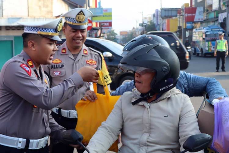 polres-Banjarnegara-b.jpg