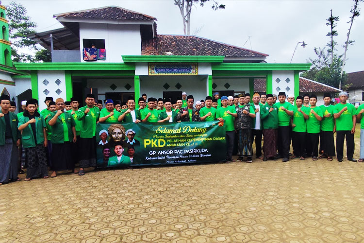 Konferancab GP Ansor Pasirkuda di Pesantren Al-Barokah, Kampung Mekarmulya, Desa Kalibaru, Kecamatan Pasirkuda, Kabupaten Cianjur (20/07/2024). (FOTO: dok. GP Ansor Cianjur)