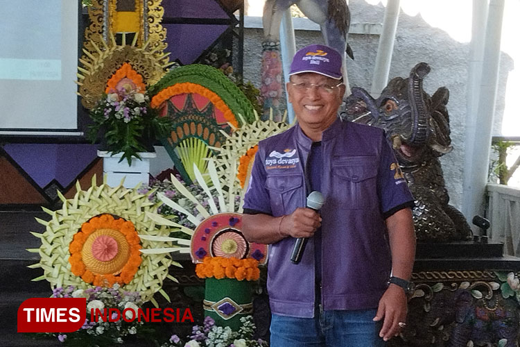 I Ketut Mardjana, founder Toya Devasya saat mengulas keberhasilannya mengelola Toya Devasya selama 22 tahun ini. (Foto: Susi/TIMES Indonesia)