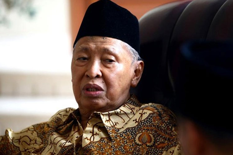 Mantan Wakil Presiden RI ke-9, Hamzah Haz. (FOTO: dok detik)