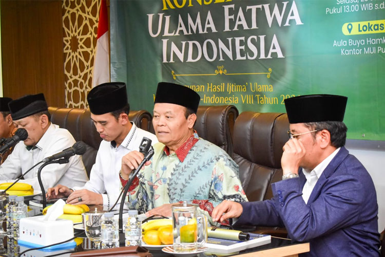 HNW Berharap Buku 'Konsensus Ulama Fatwa Indonesia' Masuk.Kurikulum Sekolah 