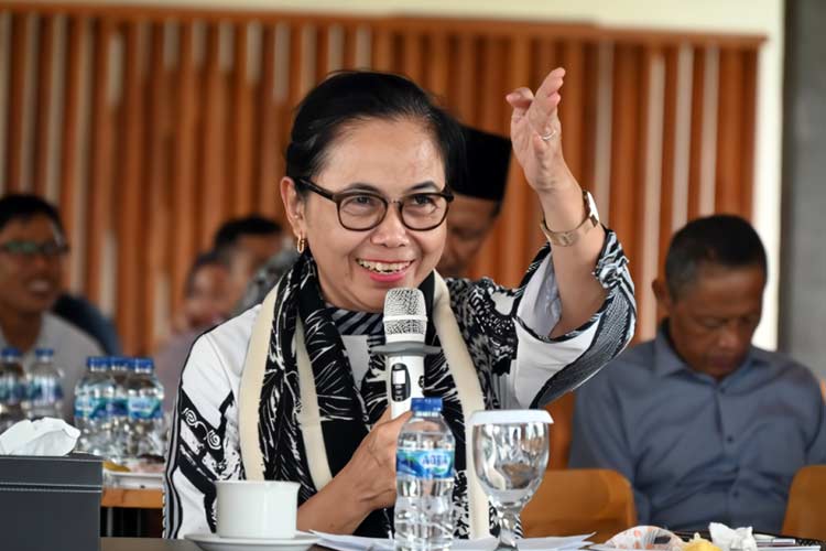 anggota Komisi VIII DPR RI, MY Esti Wijayanti. (Foto: DPR RI)