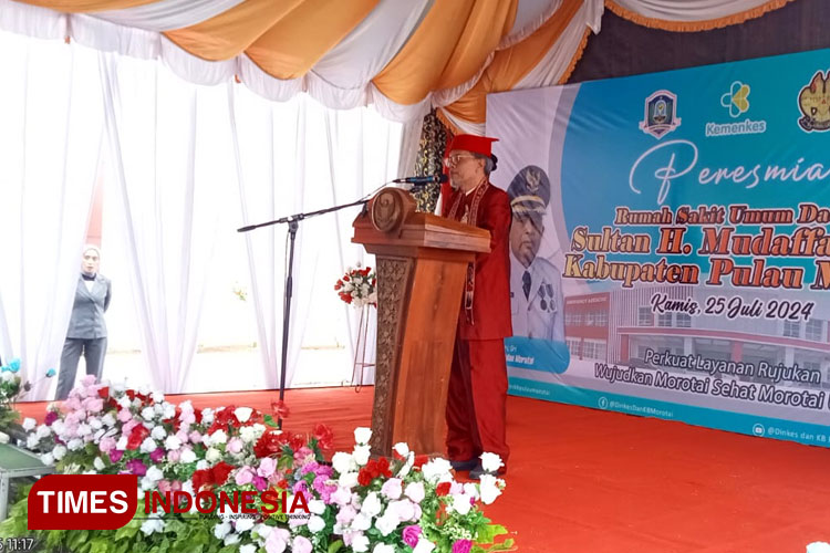 Sultan Ternate Hidayatullah M Syah saat beri sambutan. Kamis (25/7/2024). (Foto: Munces For TIMES Indonesia).