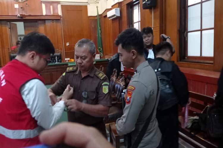 PN Siap Jika Komisi Yudisial Panggil Tiga Hakim Pemvonis Bebas Ronald Tannur