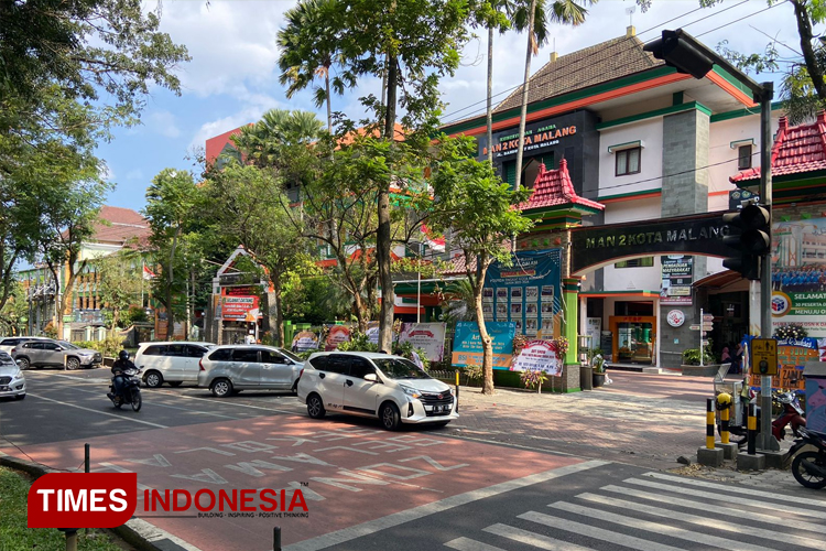 Kawasan Jalan Bandung, Kota Malang yang bakal dibangun Jembatan Penyeberangan Orang (JPO) menggantikan yang ada di kawasan Jalan Ahmad Yani Utara. (Foto: Rizky Kurniawan Pratama/TIMES Indonesia)
