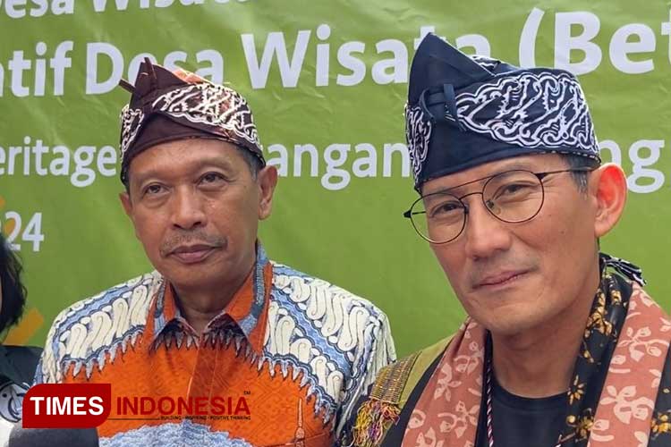 Menparekraf RI, Sandiaga Uno bersama Pj Wali Kota Malang, Wahyu Hidayat saat ditemui awak media. (Foto: Rizky Kurniawan Pratama/TIMES Indonesia)