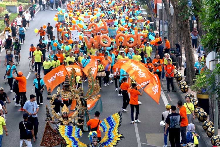 wondrPARADE-2.jpg