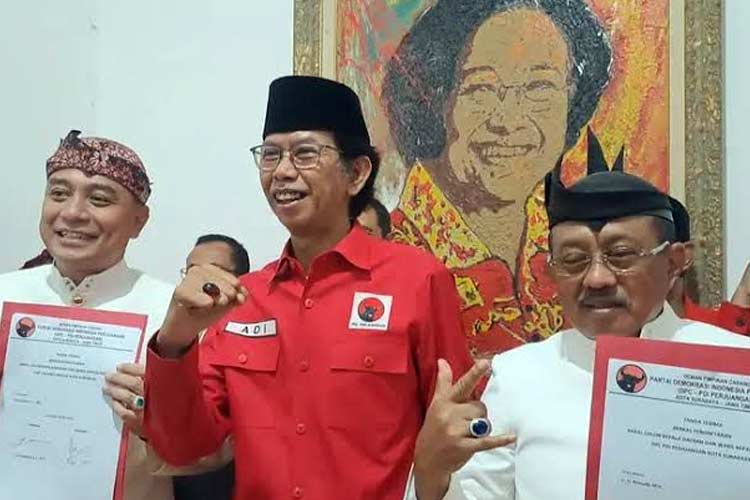 Eri Cahyadi dan Armuji saat mendaftar ke kantor DPC PDIP Surabaya 2 Mei 2024 lalu. (Foto: Istimewa)
