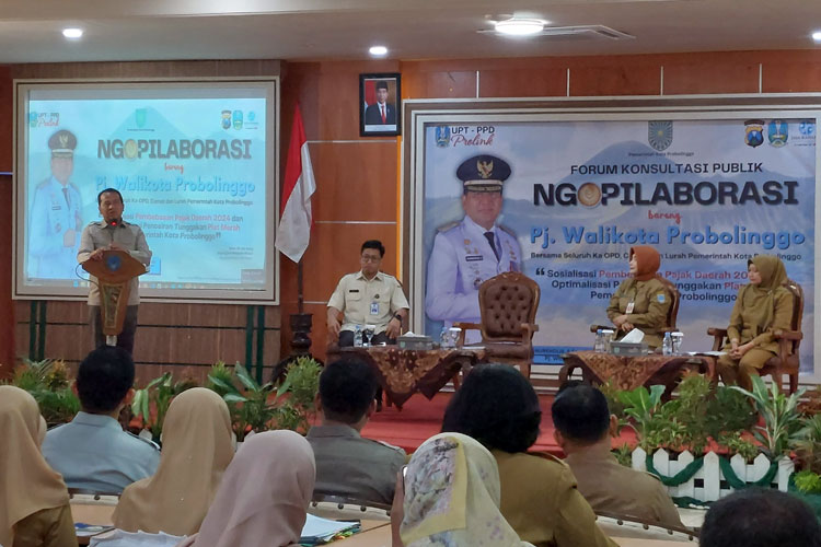 Forum Konsultasi Publik Ngopilaborasi Bersama dengan Kepala OPD, Camat dan Lurah se-Kota Probolinggo, Senin (29/7/2024).(Dok.Humas Probolinggo)