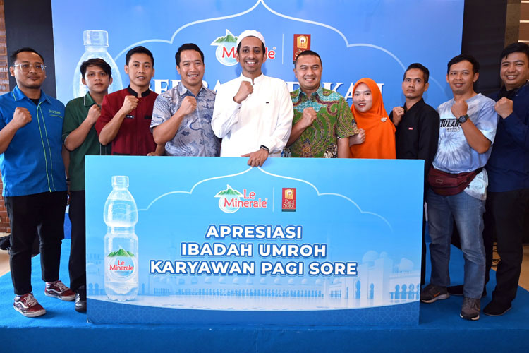 Le Minerale Berbagi Berkah Ibadah Umrah untuk Karyawan Pagi Sore (Foto: Istimewa)