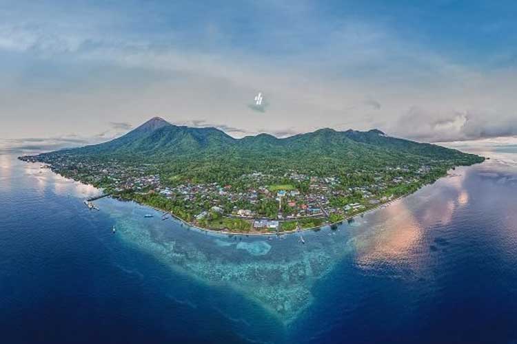Foto Kepulauan Tidore (Foto: Deddy Doyado)