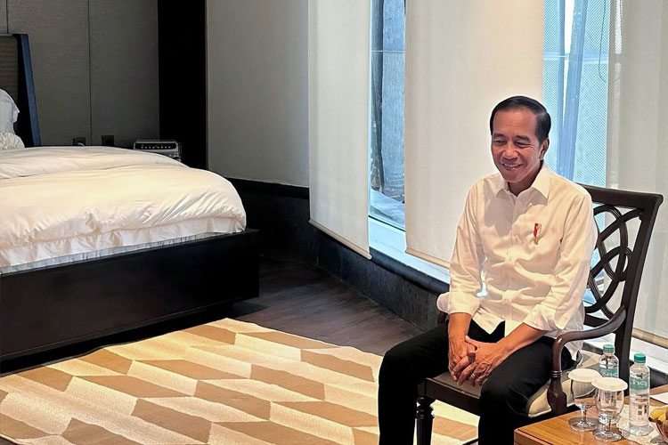 Presiden-RI-Jokowi-3.jpg